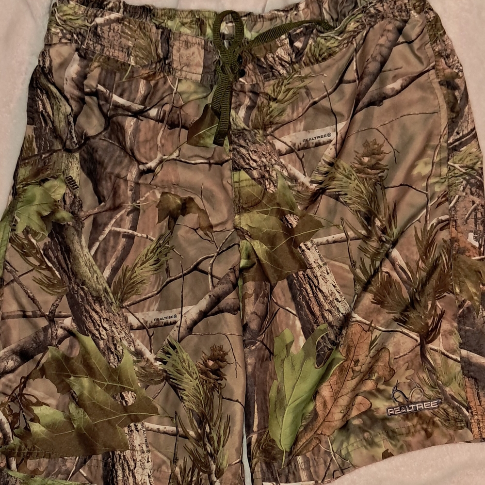 Realtree Camouflage Outdoor Shorts